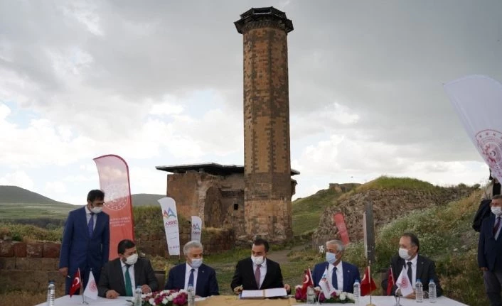 950 yıllık tarih ayağa kalkıyor
