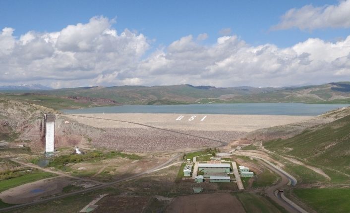 Ağrı Yazıcı sulaması derivasyon tüneli inşaatında sona gelindi