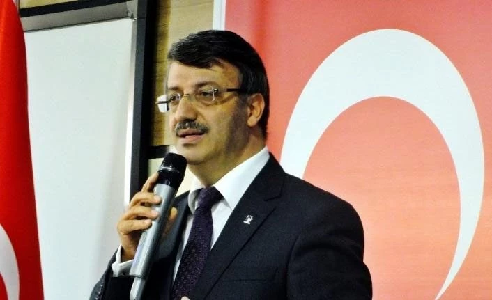 Türkmenoğlu müjdeyi verdi: Eski Van Devlet Hastanesi yeri Millet Bahçesi yapılmak için ihaleye çıktı 