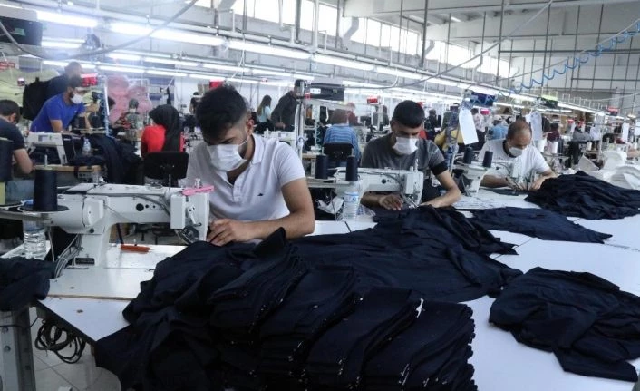 Bitlis’te 3 bin 600 kişi tekstil sektöründe istihdam ediliyor