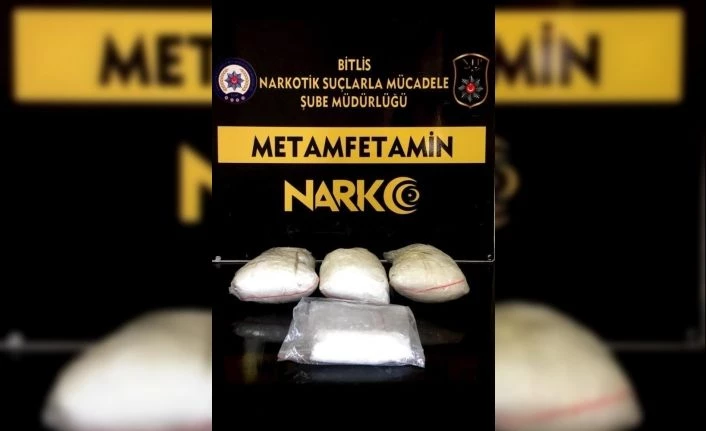 Bitlis’te 996 gram metanfetamin ele geçirildi