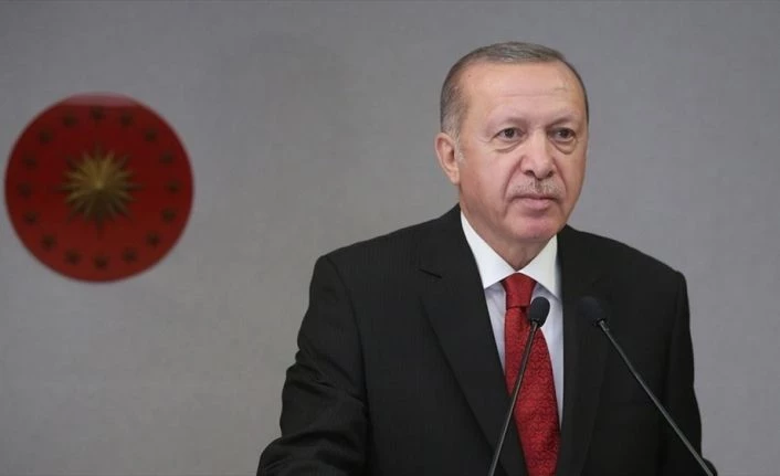 Cumhurbaşkanı Erdoğan şair Cahit Zarifoğlu ve Abdurrahim Karakoç