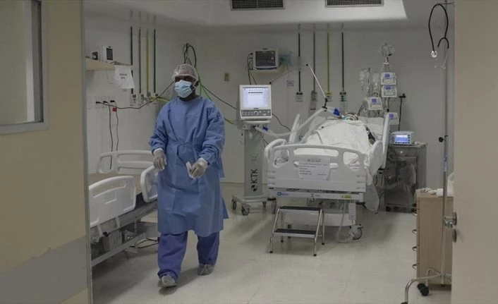 Dünya genelinde tedavisi süren Kovid-19 hasta sayısı 3,5 milyonu aştı