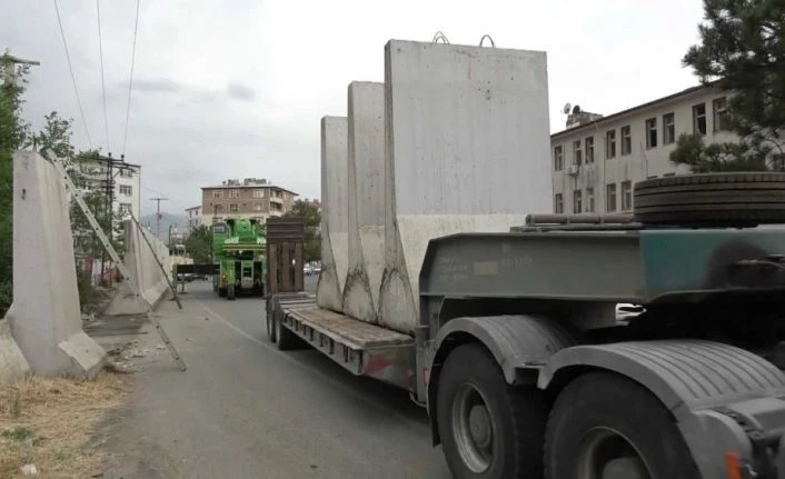 Iğdır’da güvenlik duvarları kaldırıldı