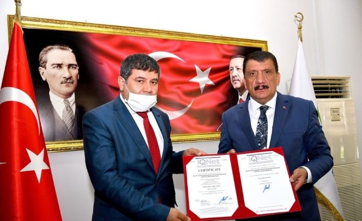 Malatya Büyükşehir Belediyesi ‘çevre yönetim sistemi’ belgesi aldı