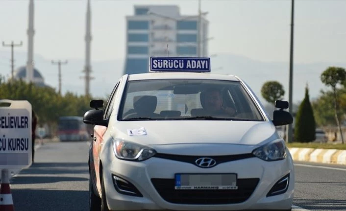 MEB ehliyet kursu ve sınavlarında alınacak koronavirüs önlemlerini açıkladı