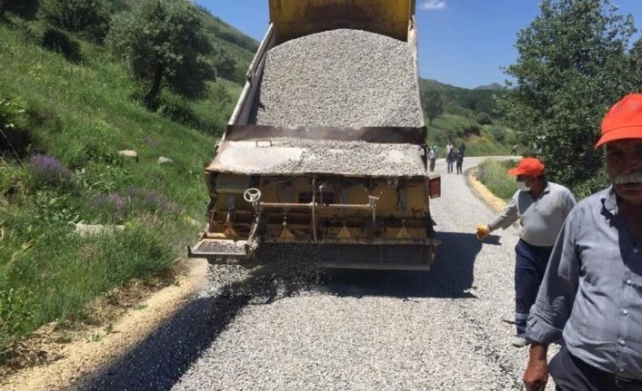 Tunceli’de yol yapım çalışmaları