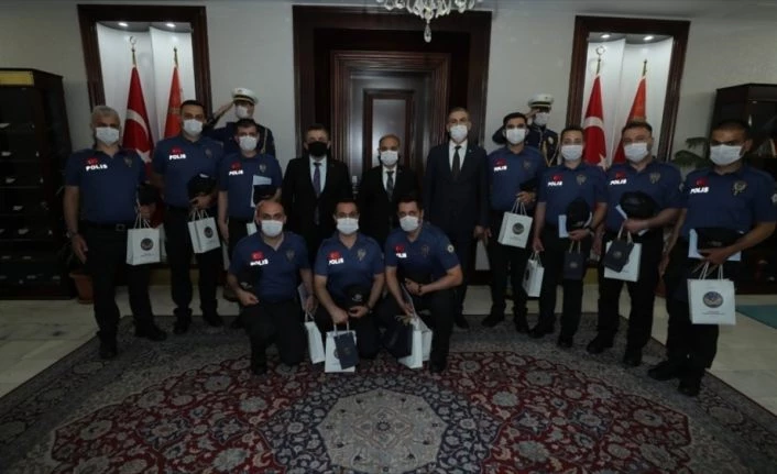 Türk polisi 