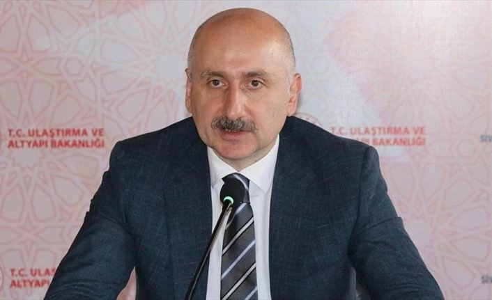 Ulaştırma ve Altyapı Bakanı Karaismailoğlu: Salgın sürecinde ülke genelindeki hiçbir şantiyemiz kapanmadı