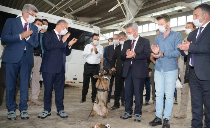 Van'da uyuşturucu kaçakçıların korkulu rüyası Bozo’dan Emniyet Genel Müdürü Aktaş’a selam