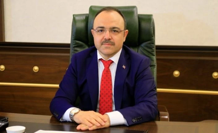 Vali Yırık, çiçek yerine Mehmetçik ve Milli Eğitim Vakıflarına bağışı önerdi