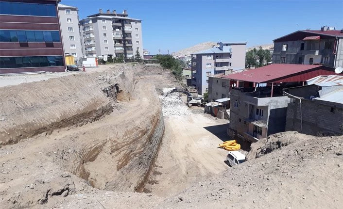 Van Beşyol'a yapılan alternatif yol şehiriçi trafiğini rahatlatacak