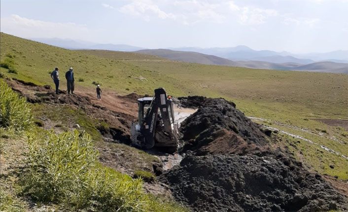 Van Büyükşehir Belediyesinden tarım desteği sürüyor