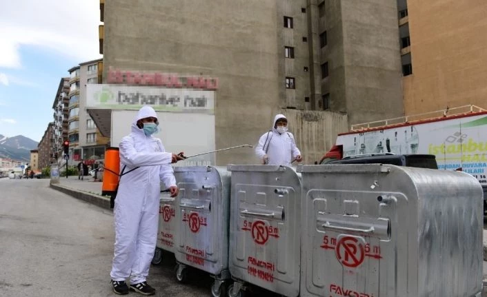 Yakutiye Belediyesi korona virüse karşı tedbiri elden bırakmıyor