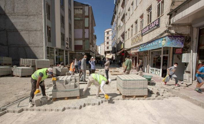 Yeni yollar İpekyolu’na değer katıyor