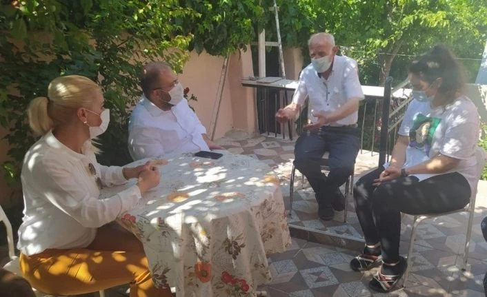 AK Partili Tek:"Kahramanlarımız dağlarda teröriste, şehirde torbacılara göz açtırmıyor"