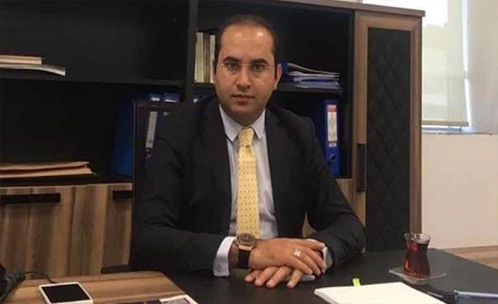 Gevaş Belediye Başkanı Sezer: Sosyal Medya Yasası hemen çıkarılmalıdır