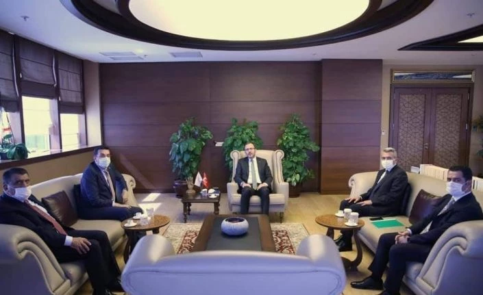 Malatyalı isimlerden Bakan Kasapoğlu’na ziyaret