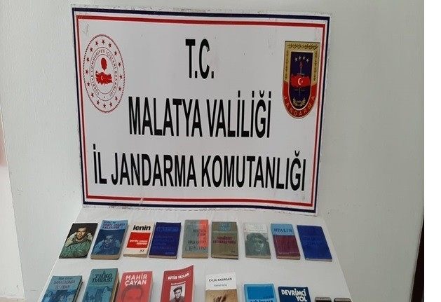 Terör örgütü propagandasından 2 gözaltı