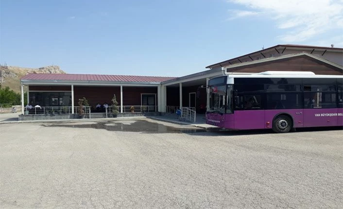 Van Büyükşehir Otobüs hareket amirliği beğeni topluyor