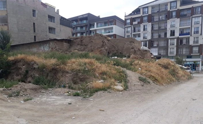 Vanlılar 1001. Sokağın açılmasını bekliyor