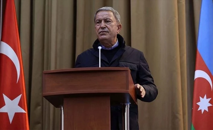 Bakan Akar: Azerbaycanlı kardeşlerimizin hakkını müdafaa etme görevimizi yerine getireceğiz