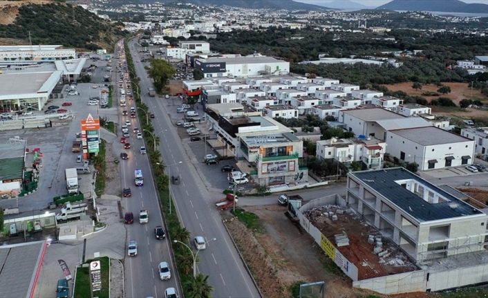 Muğla ve turistik ilçelerinde meydanlara girişlere izin verilmeyecek