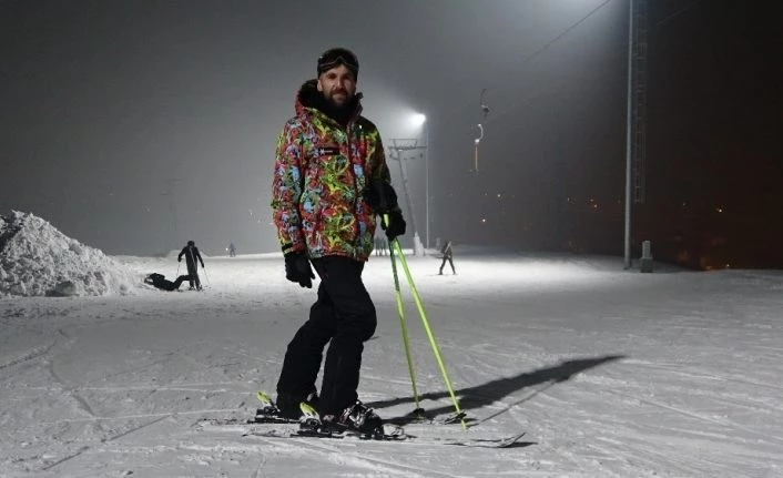 Ağrı, gece kayağı ile buluştu
