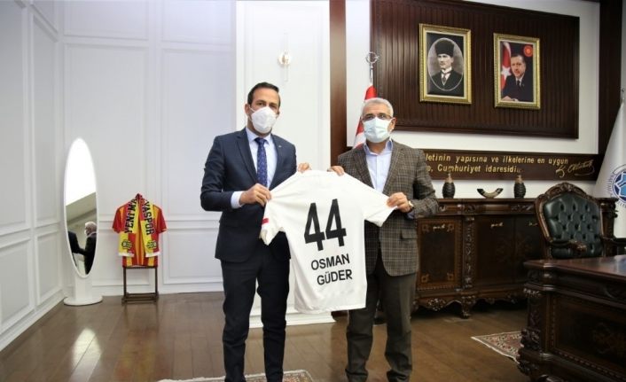 Başkan Güder’e Yeni Malatyaspor’dan anlamlı ziyaret