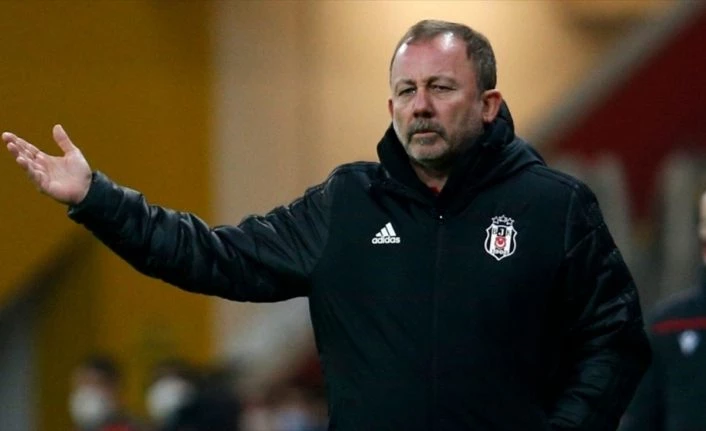 Beşiktaş Teknik Direktörü Yalçın: Beşiktaş her zaman her kulvarda şampiyonluğa oynar