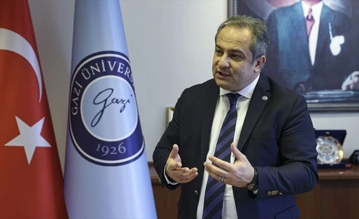 Bilim Kurulu üyesi İlhan: Sokağa çıkma kısıtlamasının sonucu yüz yüze eğitimin başlamasında belirleyicilerden olacak
