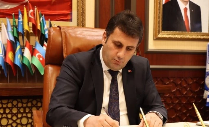 Çat Belediye Başkanı Melik Yaşar 10 Ocak Çalışan Gazeteciler Günü’nü kutladı