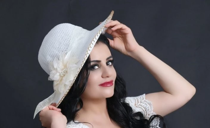 Dadaş kızı Ülkü Eyupoğulları yeni projeleriyle hayranlarının karşısına çıkmaya hazırlanıyor