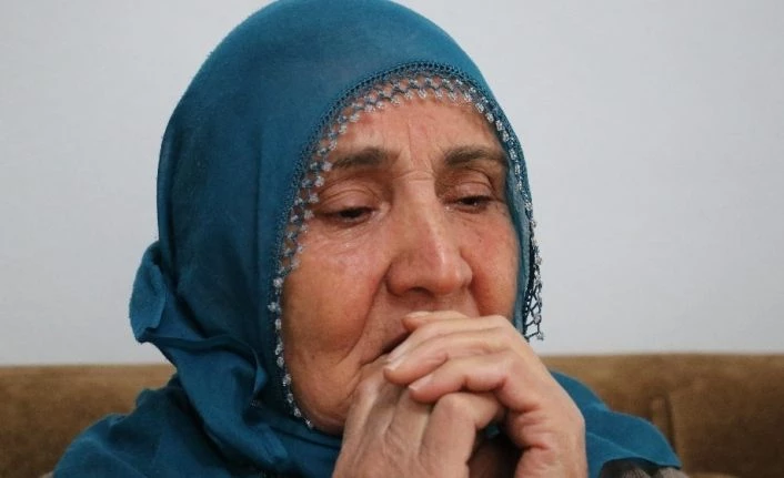 Elazığ depreminde enkazdan 17 saat sonra kurtarılan Hatun nine o anları anlattı