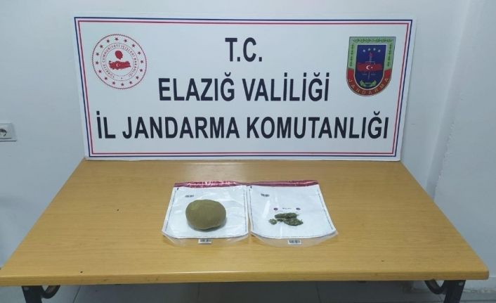 Elazığ’da 2 şüpheli yarım kilo toz esrarla yakalandı