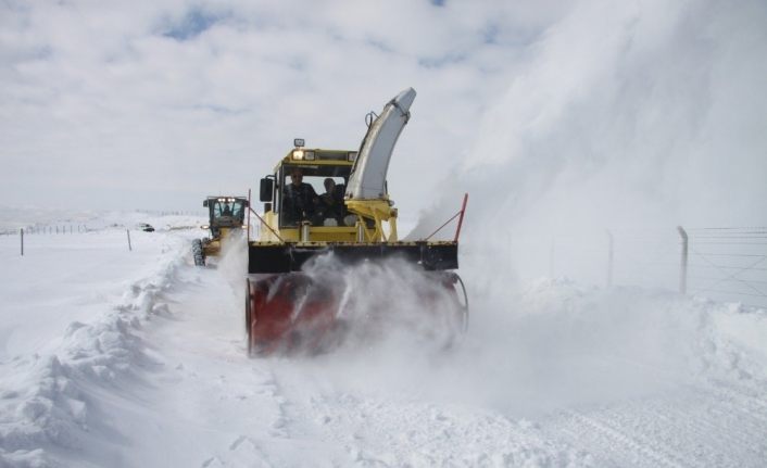 Erzincan’da 172 köy yolu ulaşıma kapandı