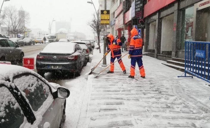 Erzurum kar’a teslim