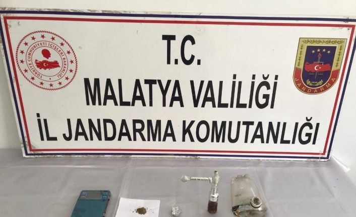 Jandarma’dan uyuşturucu ve kaçakçılığa izin yok