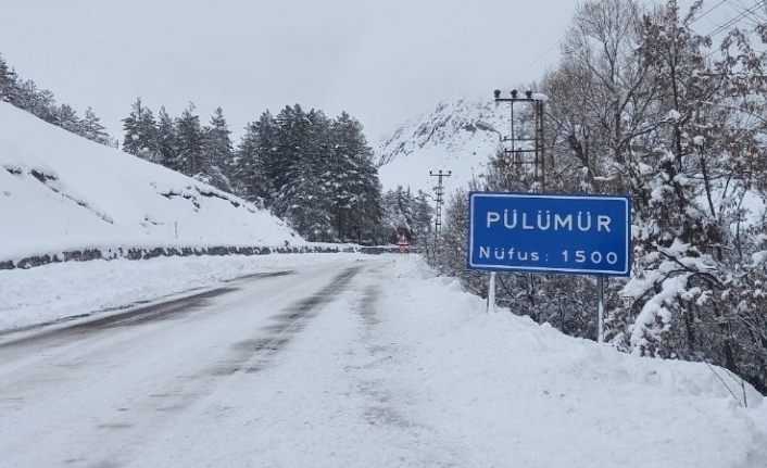 Kar nedeniyle kapatılan Tunceli-Erzincan karayolu tüm araç geçişlerine açıldı