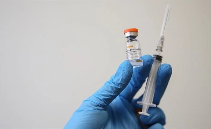 Klinik Mikrobiyoloji Uzmanlık Derneği Başkanı Erensoy: Sevdiklerimizi kaybetmek istemiyorsak mutlaka aşı yaptırmalıyız