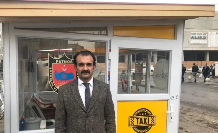 Patnos Şoförler Odası Başkanlığı , taksicilerin çalışma koşullarını iyileştirmek için ilçede olmayan taksi duraklarını yaptı.
