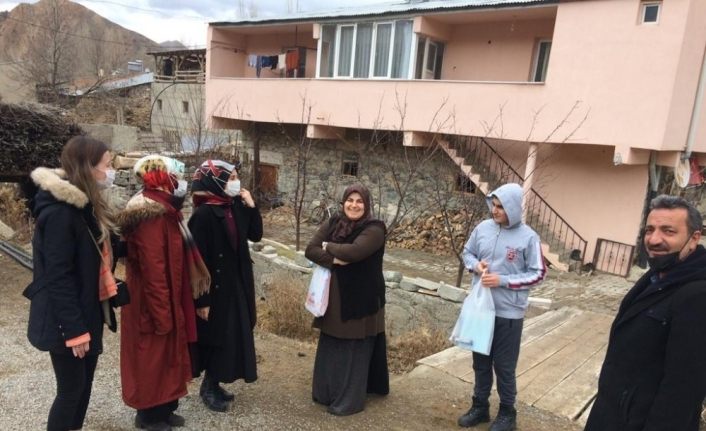 Tortum İmam Hatipten öğrencilere tatil sürprizi