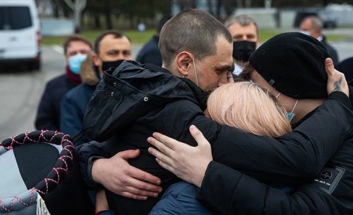 Ukrayna Dışişleri Bakanı Kuleba: Türkiye destek vermese Ukraynalı denizcilerin tahliyesi mümkün olmazdı