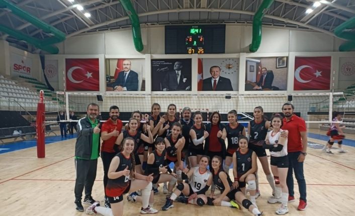 Van Büyükşehir Kadin Voleybol takımı, Mezopotamya engelini de geçti