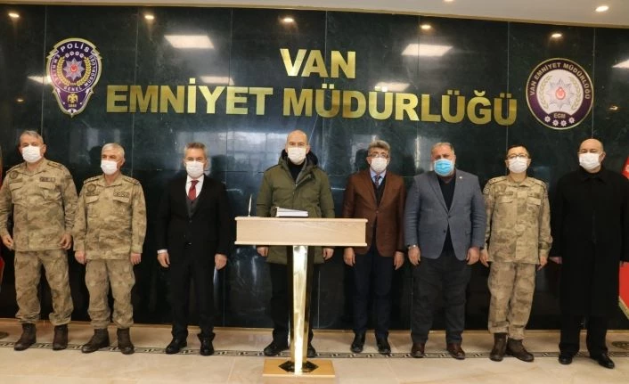 Vanlı İş Adamı Zahir Kandaşoğlu, Bakan Soylu’dan Van için kavşak müjdesi aldı