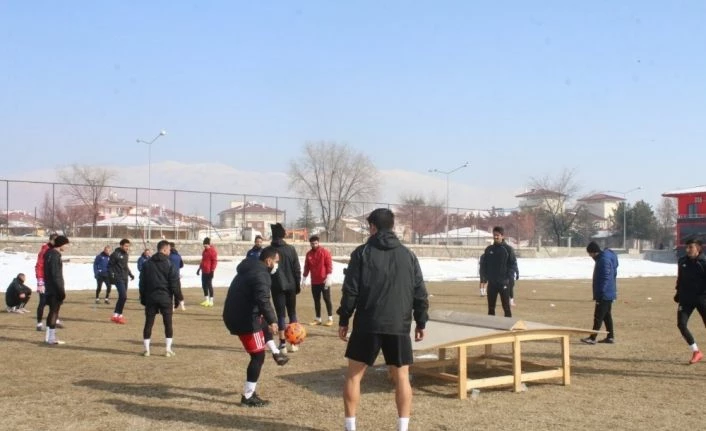 24Erzincansporda hedef galibiyet