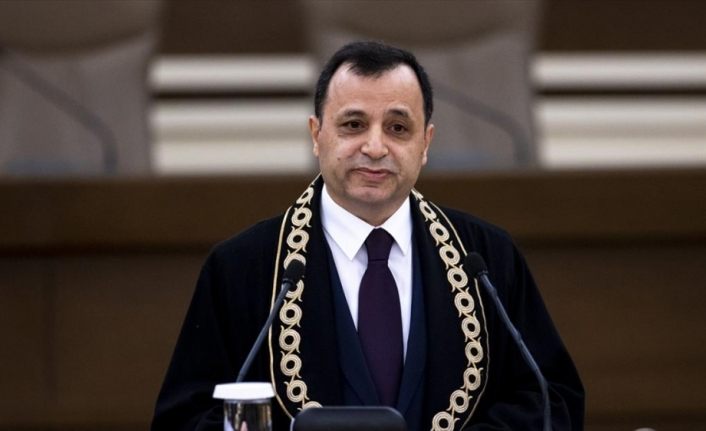 Anayasa Mahkemesi Başkanı Arslan: Anayasa hükümleri üstün hukuk kurallarıdır