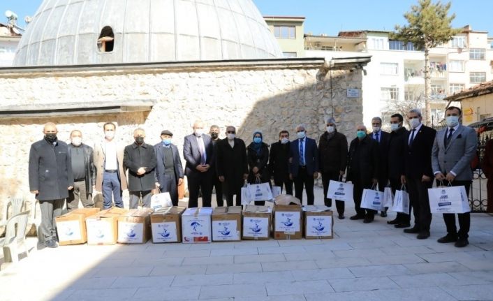 Başkan Güder, 10 bin çocuğun yüzünü güldürdü