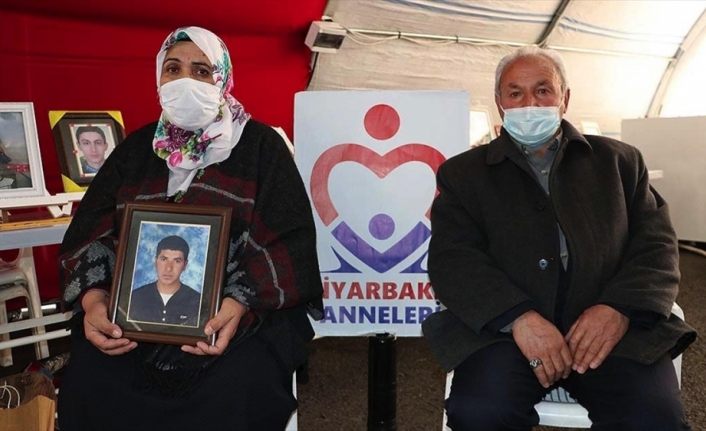 Diyarbakır annelerinin evlat nöbetine katılan Eregli: HDP oğlumuzu kaçırdı