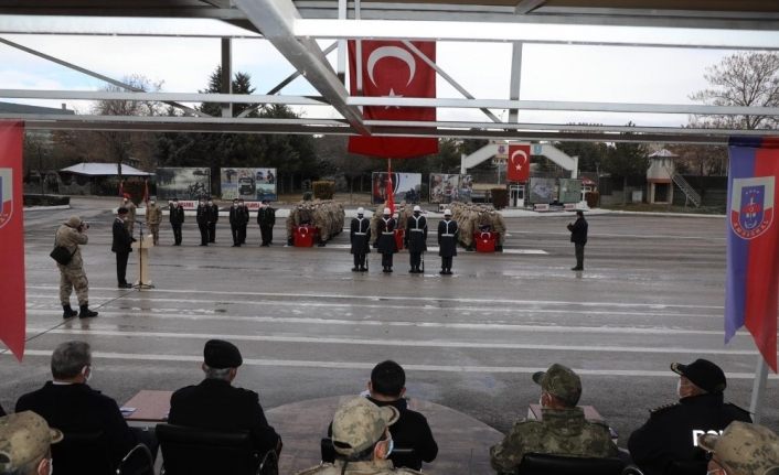 Elazığ’da acemi erler yemin etti